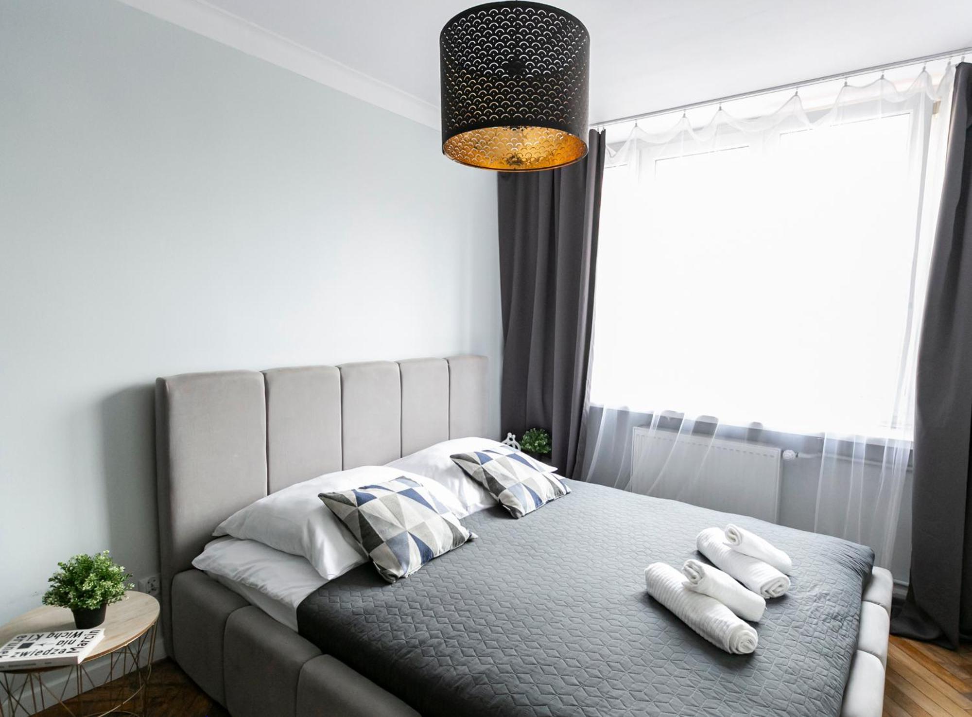 Nowogrodzka 78 - Apartament Dla 4 Osob - 200M Od Szpitala Klinicznego Na Lindleya - 1Km Do Dworca Centralnego - Wifi - Smart Tv 45 Cali Varsóvia Exterior foto